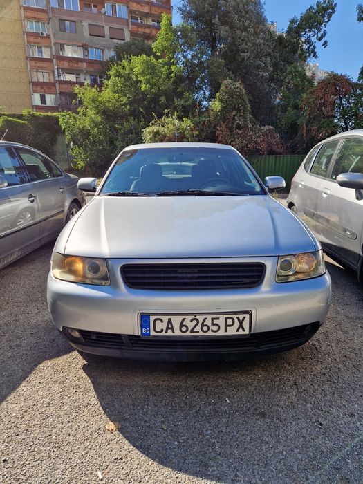 Продавам Audi A3 1.6 Facelift