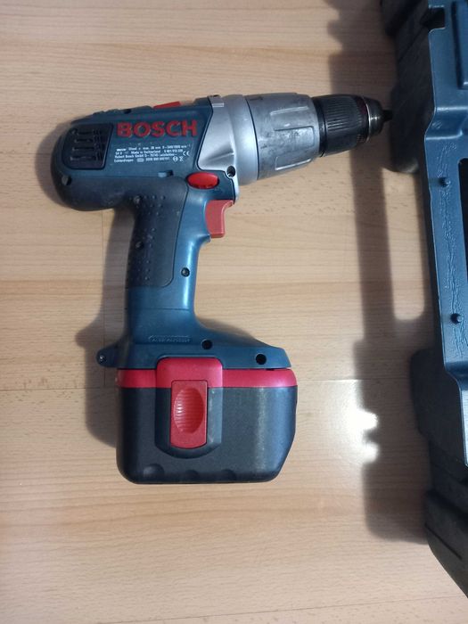 Професионален Ударен Винтоверт Bosh 24V (body и батерия)