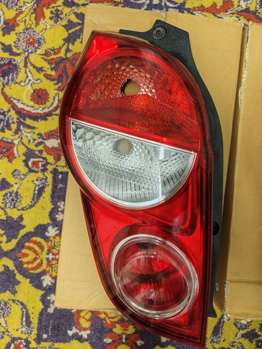 Спарк задние фары