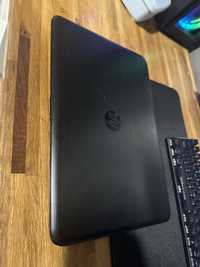Vand laptop HP pentru office