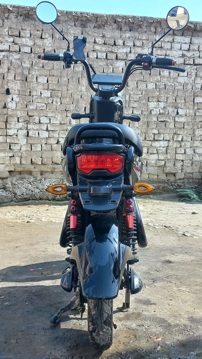 Sukuter sotiladi