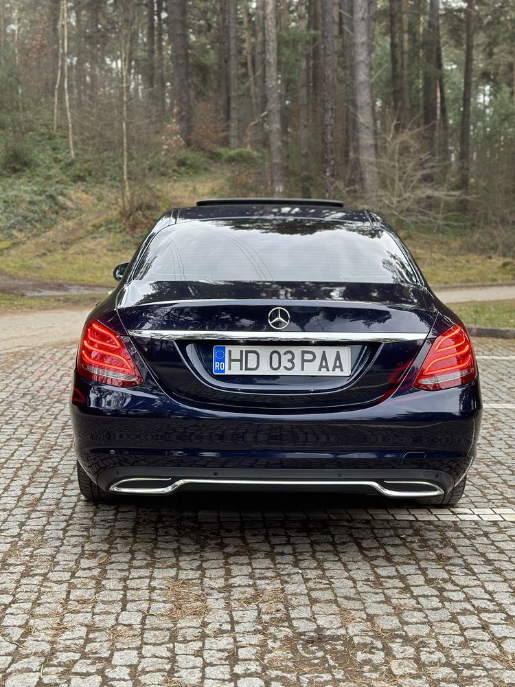 Mercedes C300 Hybrid