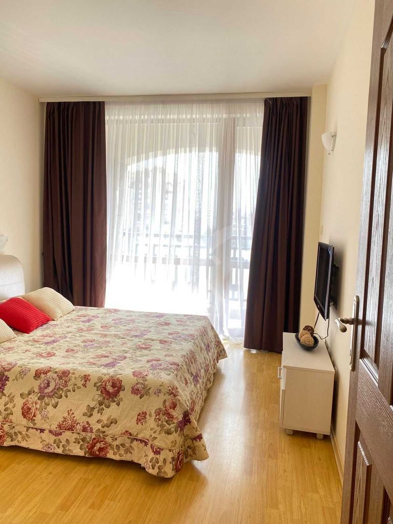 Продава се Двустаен апартамент в Свети Влас - 65 кв.м за 1024 €/кв.м - Снимка #5