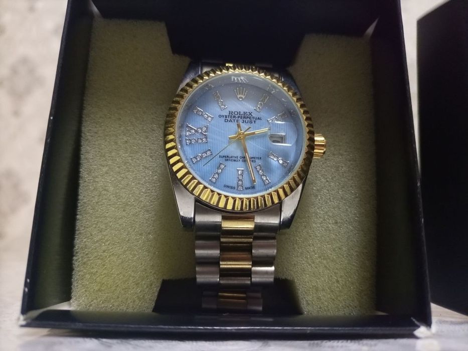 ROLEX Oyster - Perpetual DATE JUST