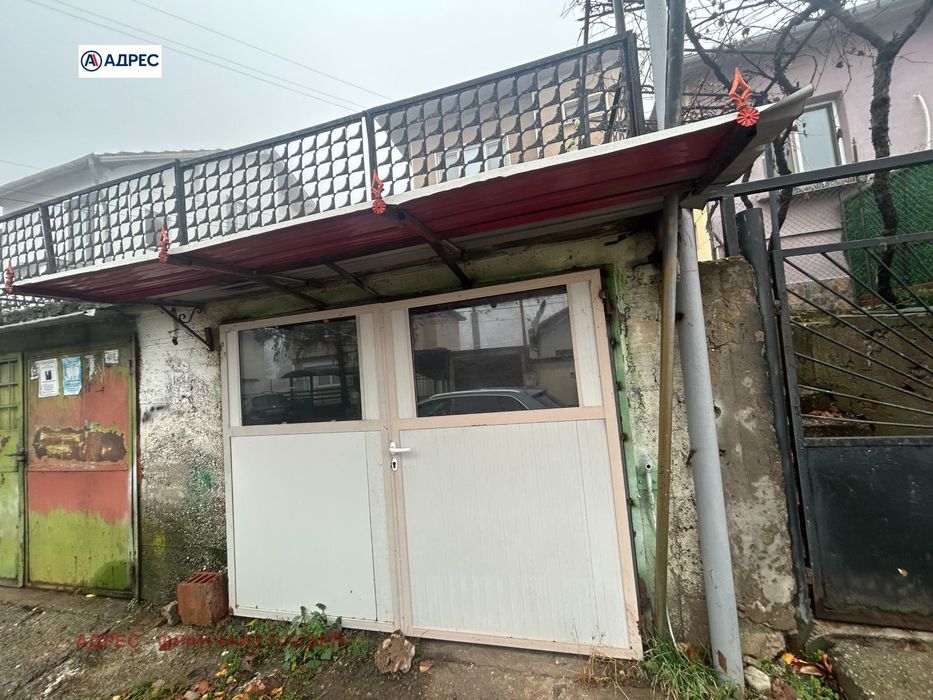 Гараж в Враца-Медковец площ 18 цена 15339