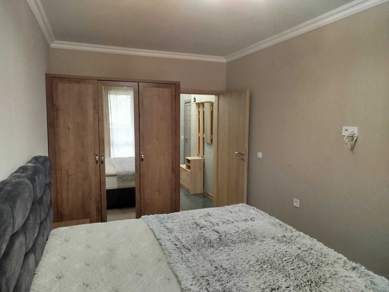 Дава се под наем Двустаен апартамент в Асеновград - 72 кв.м за 408 € - Снимка #7