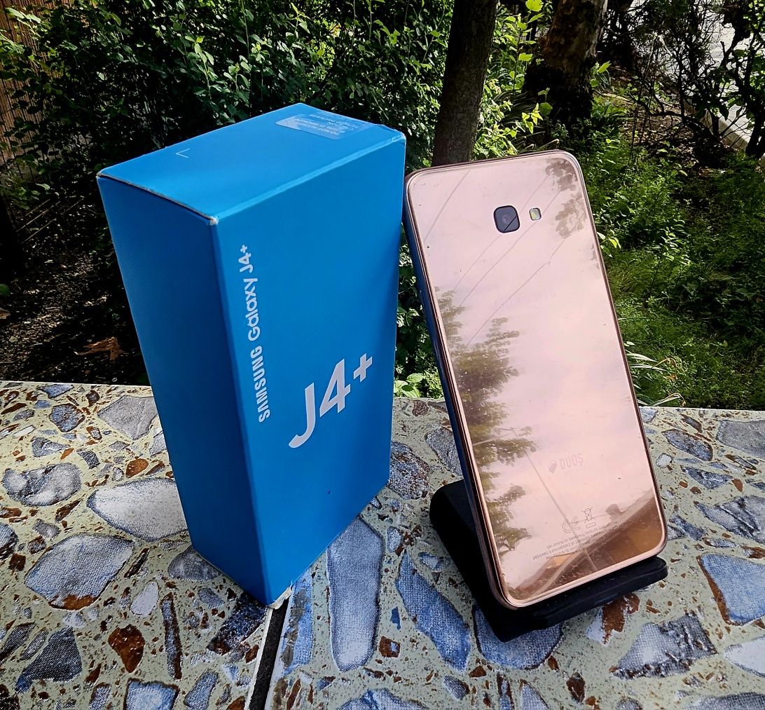 Samsung J4 plus gold la pret fix !