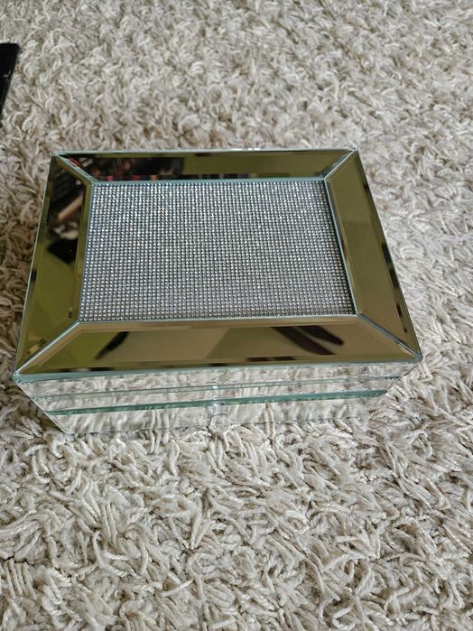 Set decorativ nobilacasa: rama foto, ceas, cutie de bijuterii