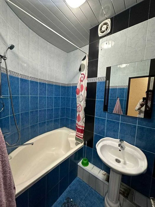 3 хоналик квартира 2 этаж шарк 1, бозорча