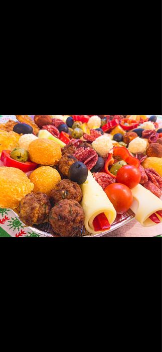 Platouri aperitive de Craciun- bogate, festive, facute in casa