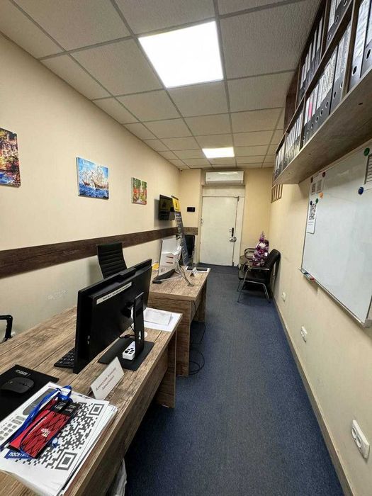 ПРОДАЕТСЯ ОФИС!51 м2,ор.бывшее Американское пос,м-ро Мирзо-Улугбек ССС