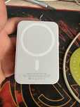 Vand baterie externa wireless magnetica