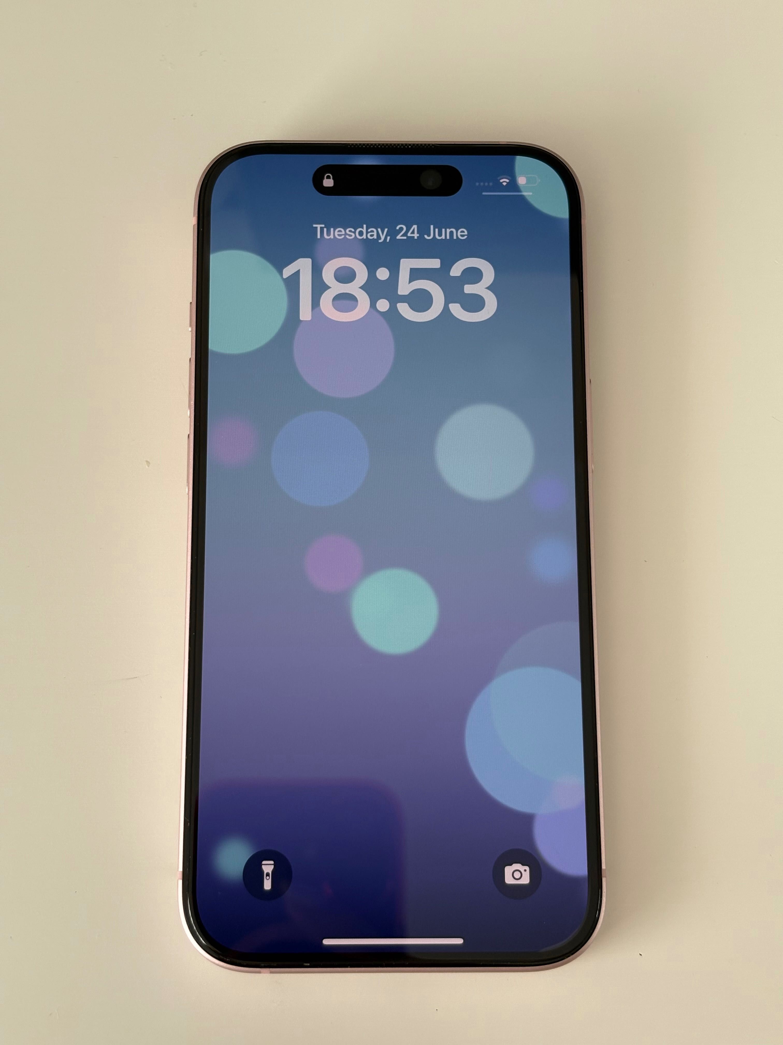 iPhone 15 256GB Pink – КАТО НОВ! + подарък протектор