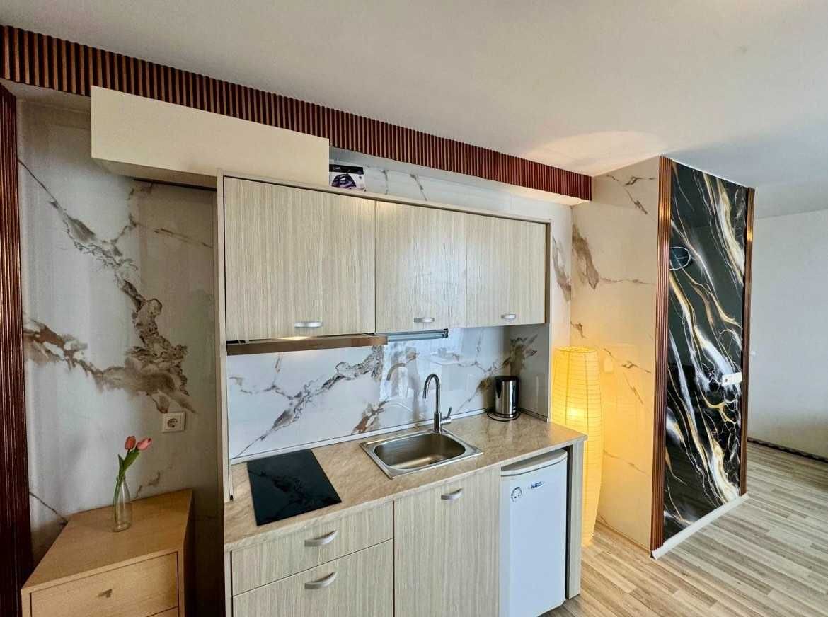 Продава се Двустаен апартамент в к.к. Слънчев бряг - 50 кв.м за 1330 €/кв.м - Снимка #4