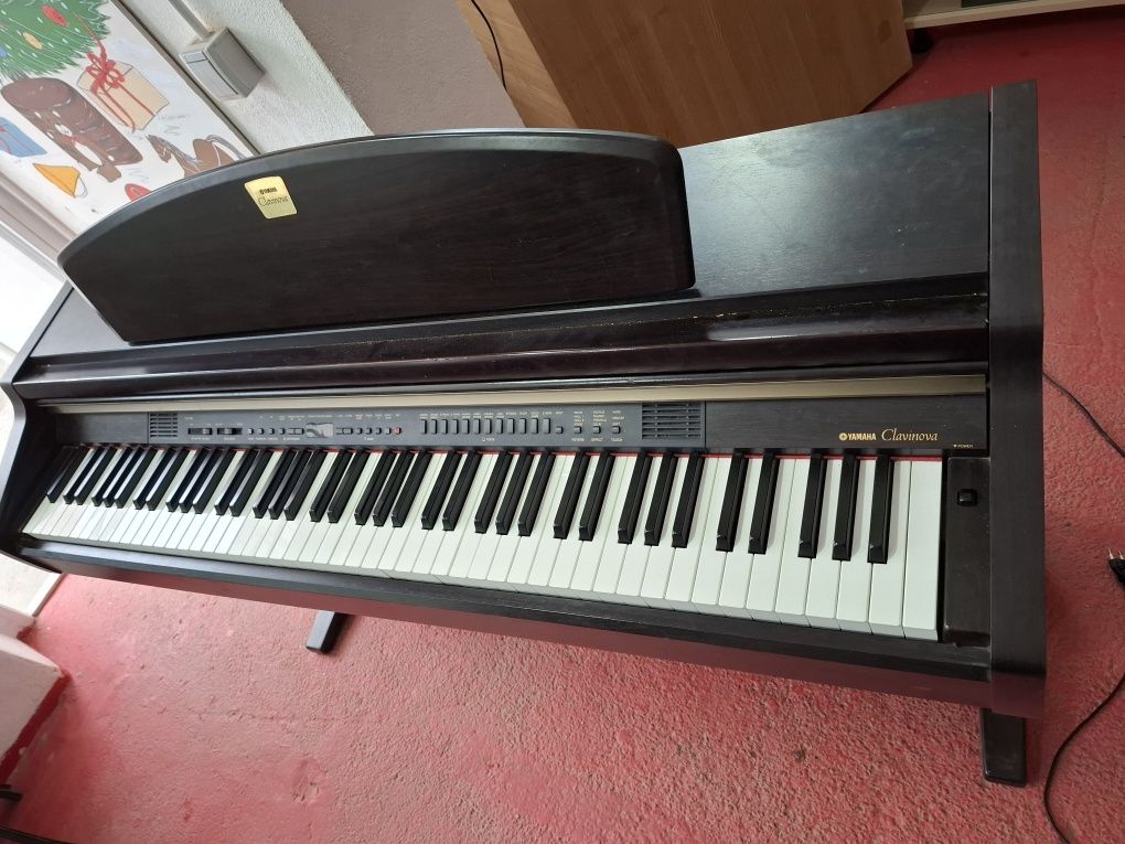 YAMAHA Clavinova pian digital CLP-950 pianina orga electronica