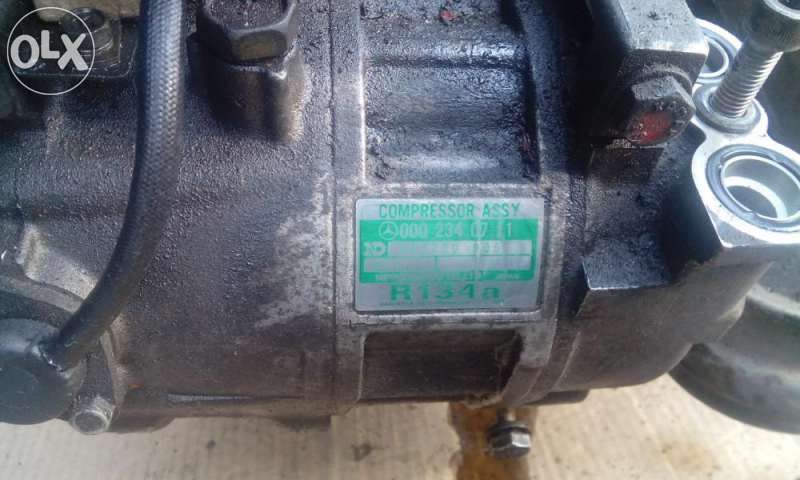 Мерцедес W202 С220 150к.с. бензин на части