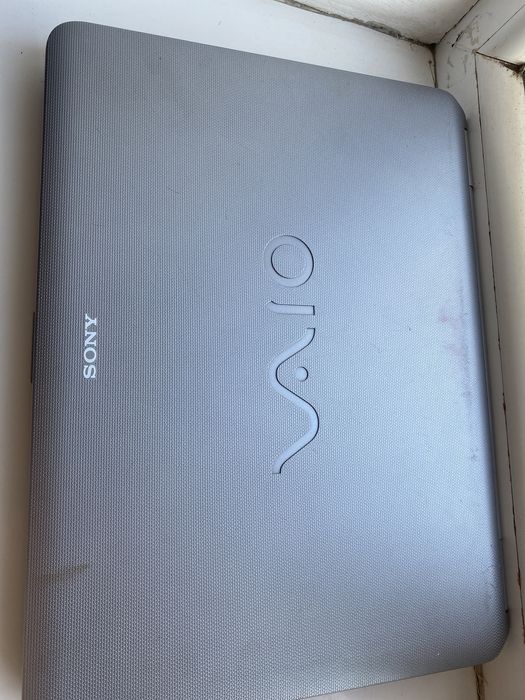 Ноутбук Sony VIVO 2008 года