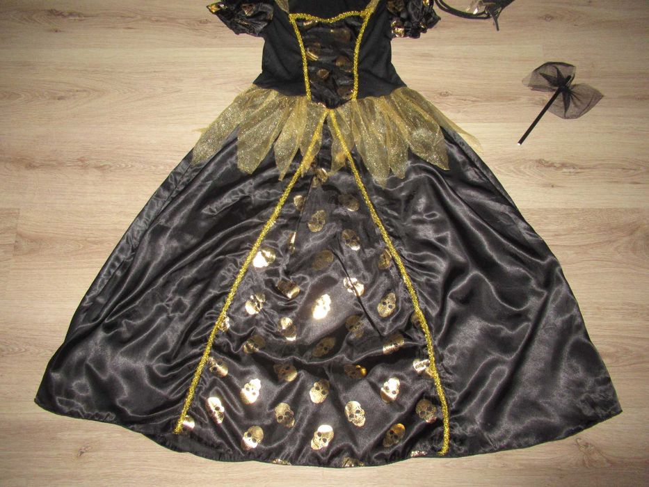 страхотна РОКЛЯ за ХЕЛОУИН с аксесоари--140 номер