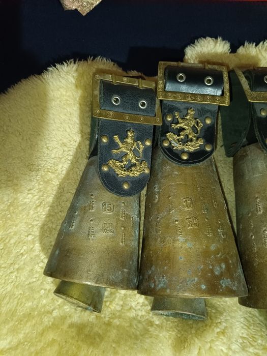 Чанове звънци хлопки