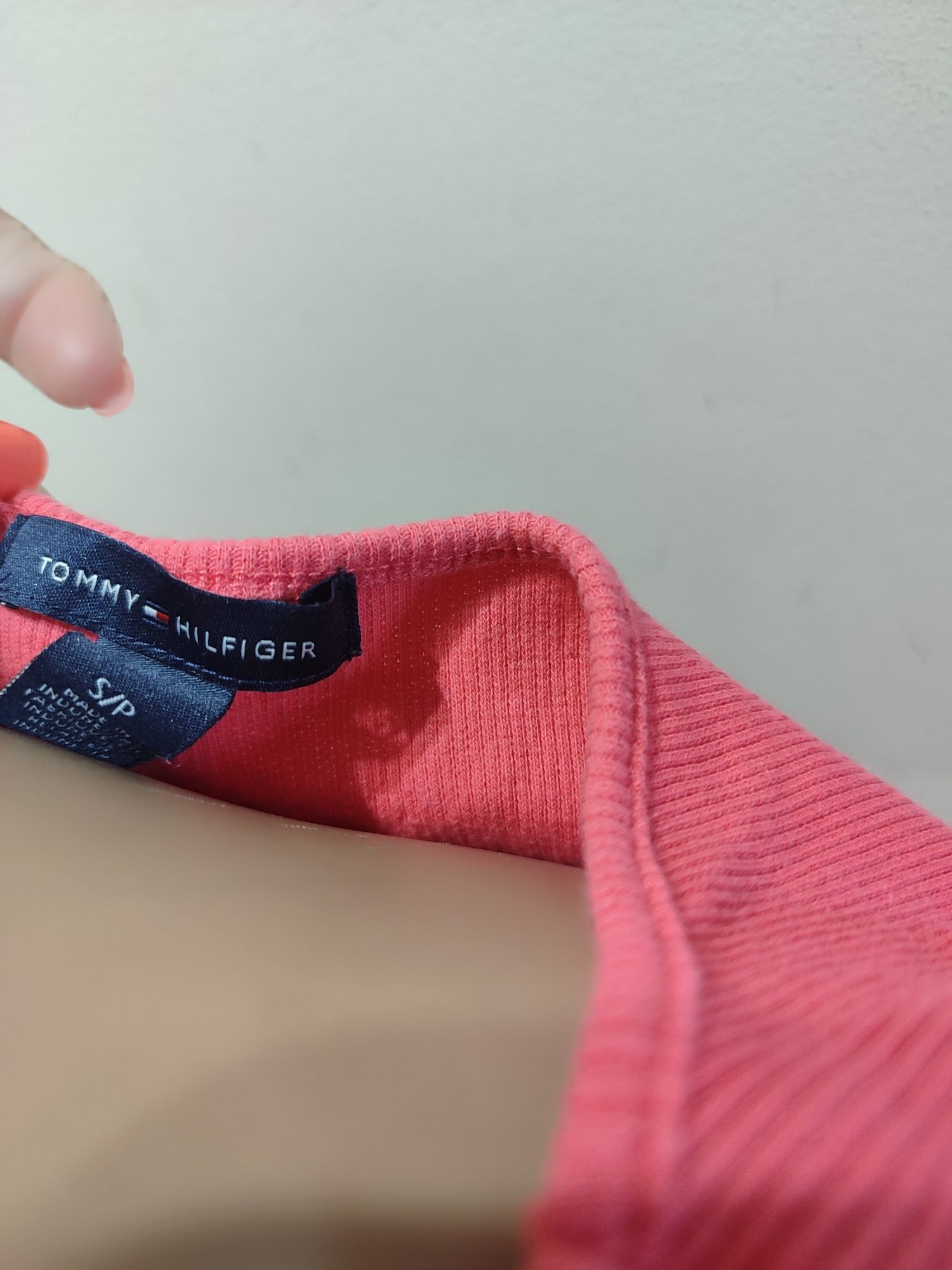 TOP Tommy Hilfiger