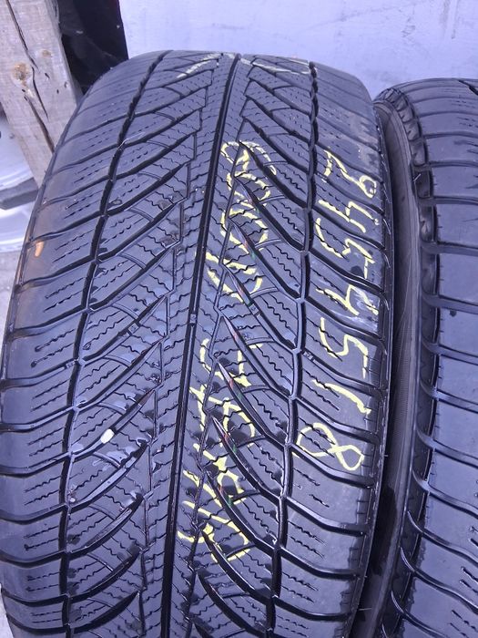 245 45 18 GOOD YEAR 2бр зимни RUN FLAT