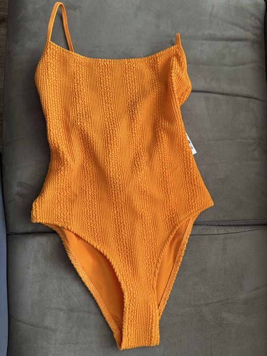 Нов бански mango xs