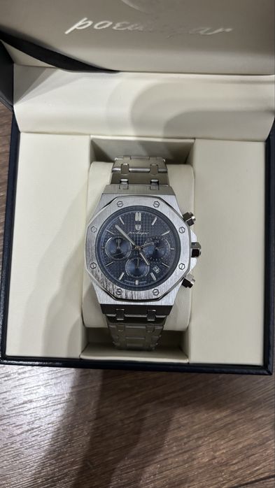 Poedagar часовник