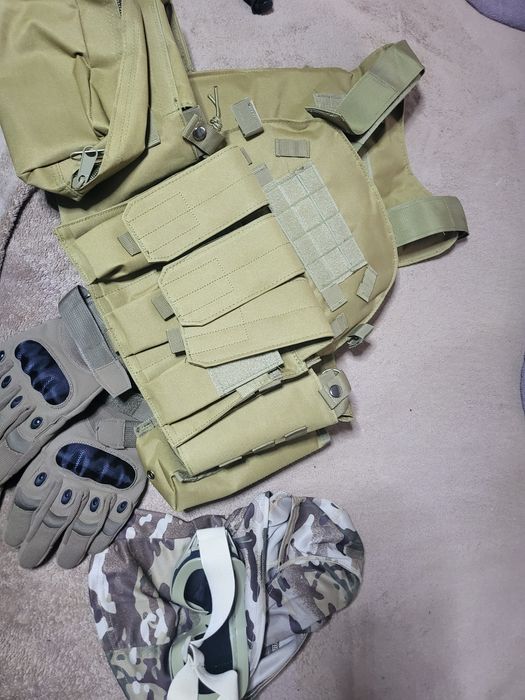 Echipament airsoft/vanatoare full + arma