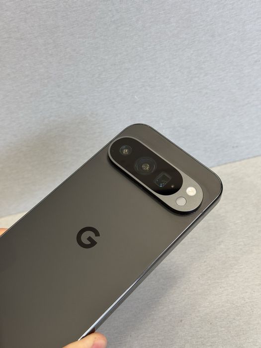 Продавам перфектен Google PIXEL 9 PRO 5G