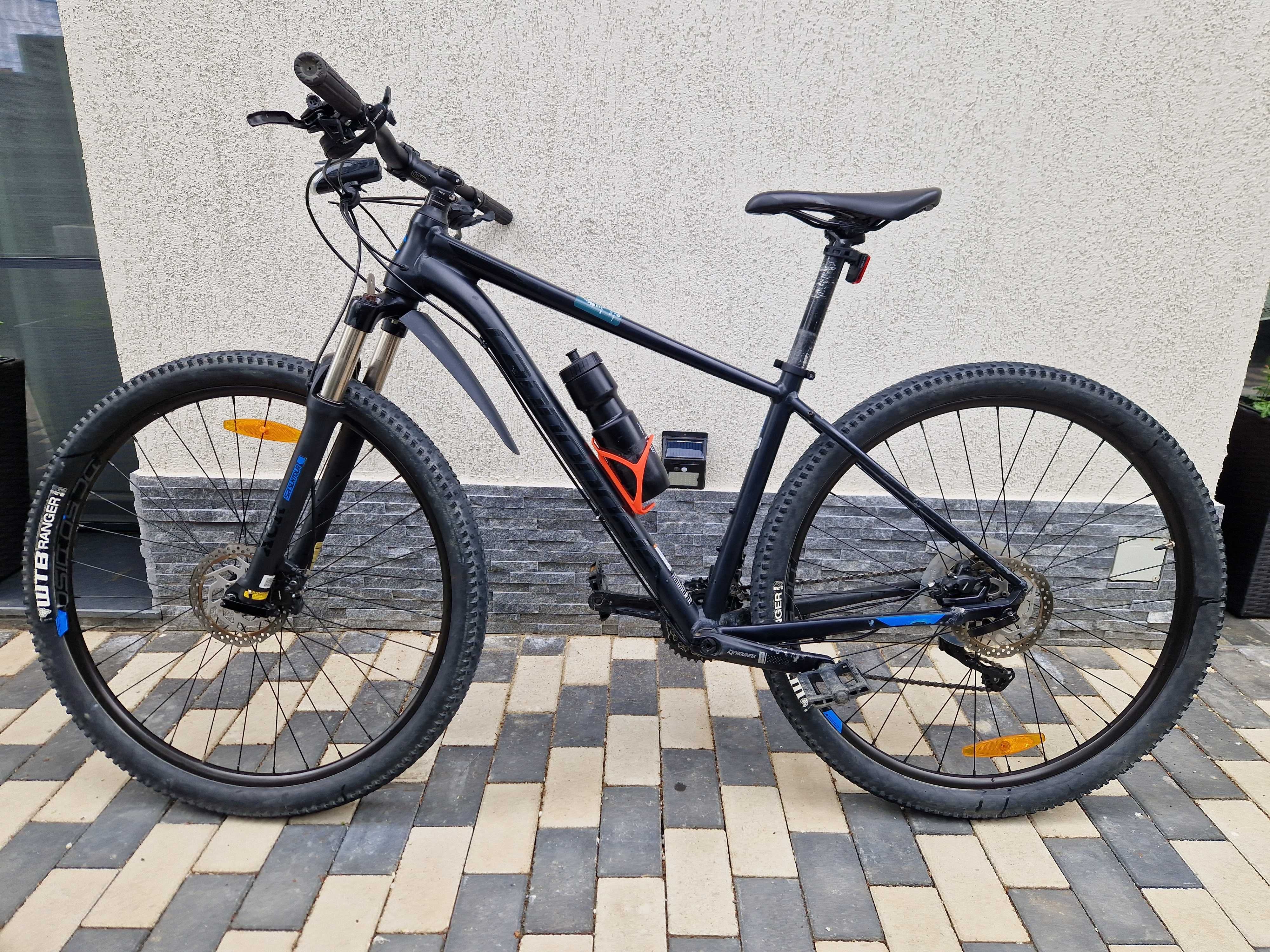 Bicicleta Cannondale trail 7  pe 29