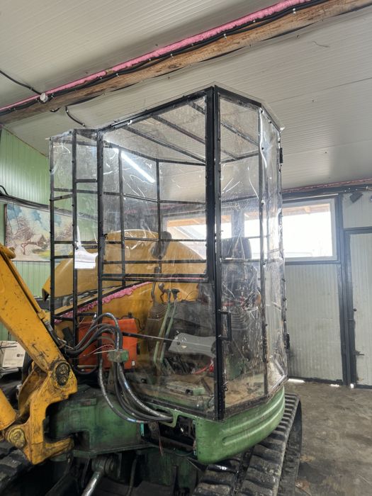 MiniExcavator Yanmar1 vio40-4 tone , in stare  buna , negociabil