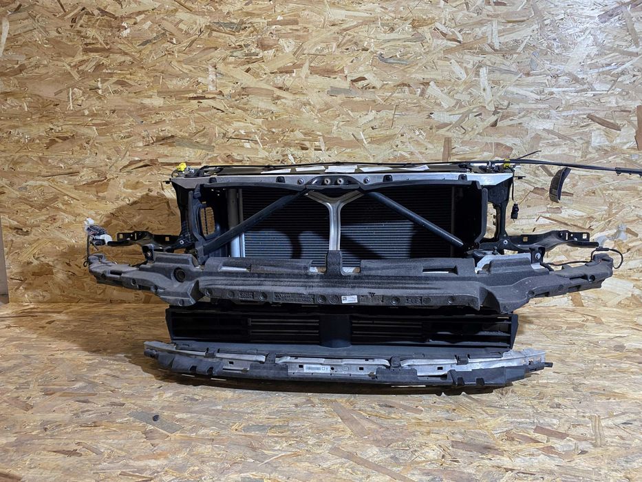 BMW seria 5 G30 G31 Grile Bara fata Trager Radiatoare