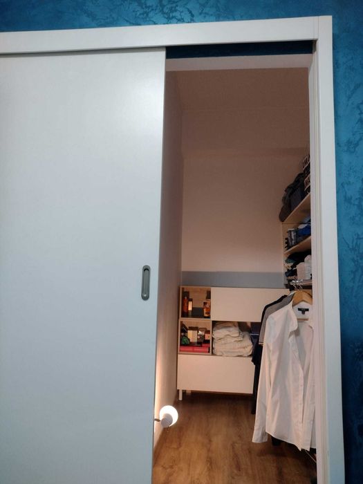 PF Vand apartament 2 cam + terasa + parcare (zona Vivo)