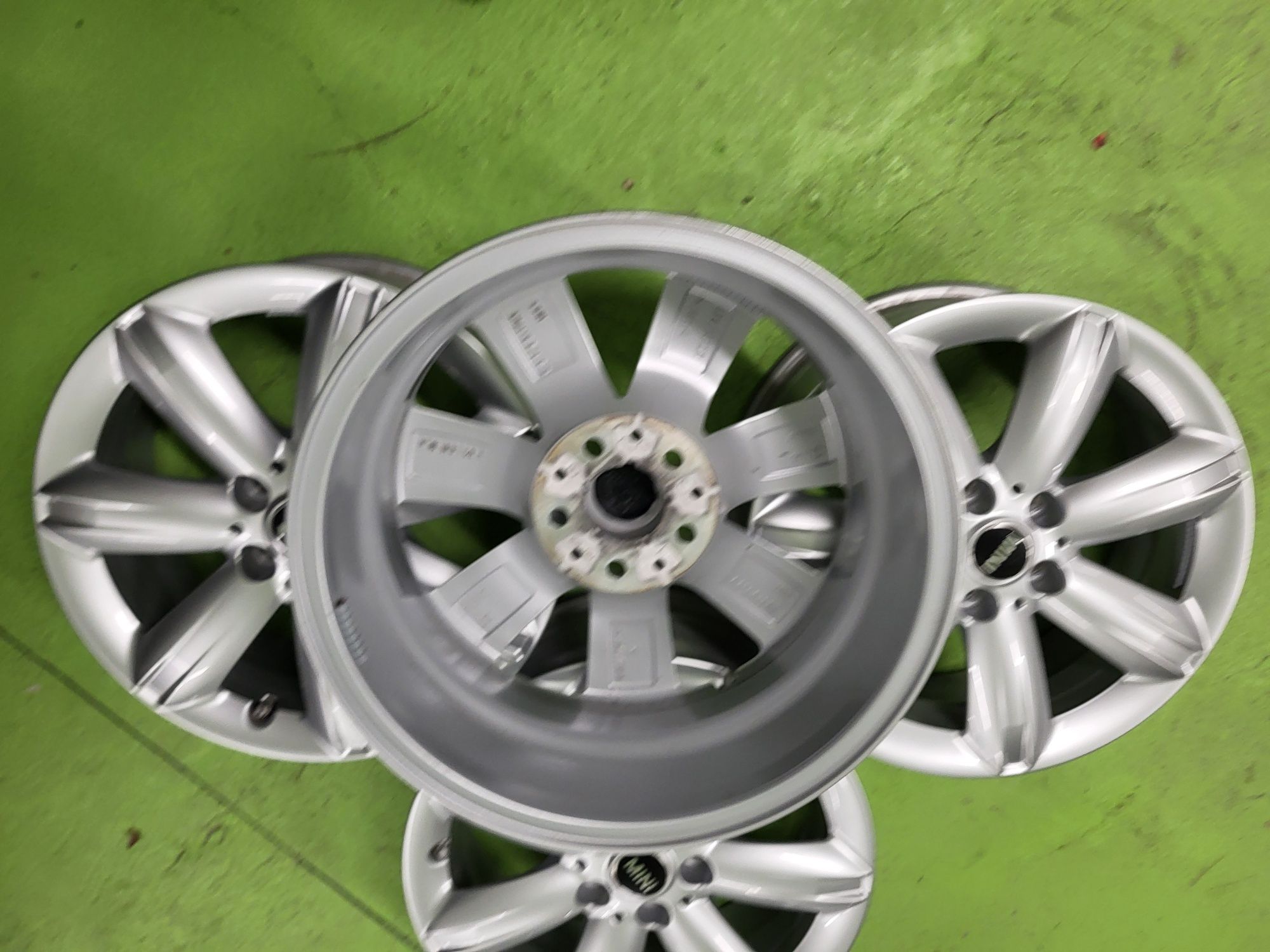 17 5x112 Mini Cooper лети джанти 5х112 мини