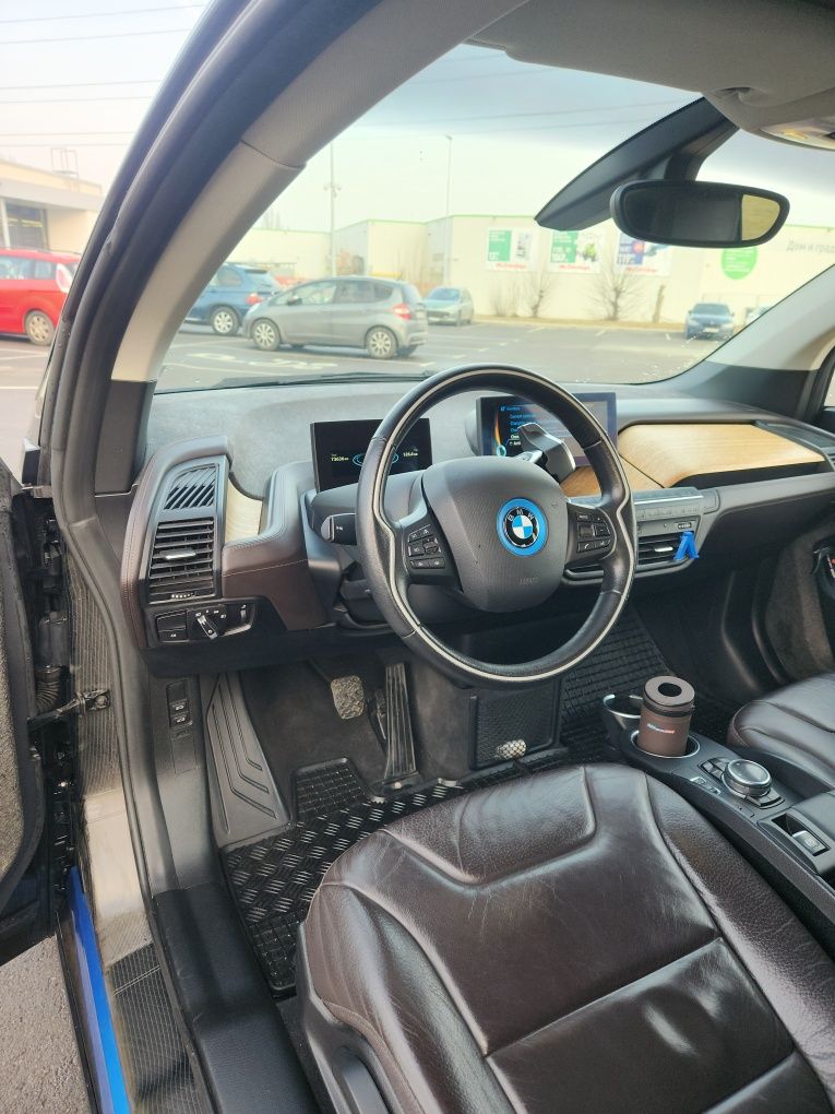 BMW i3 60 ah всички екстри без панорама