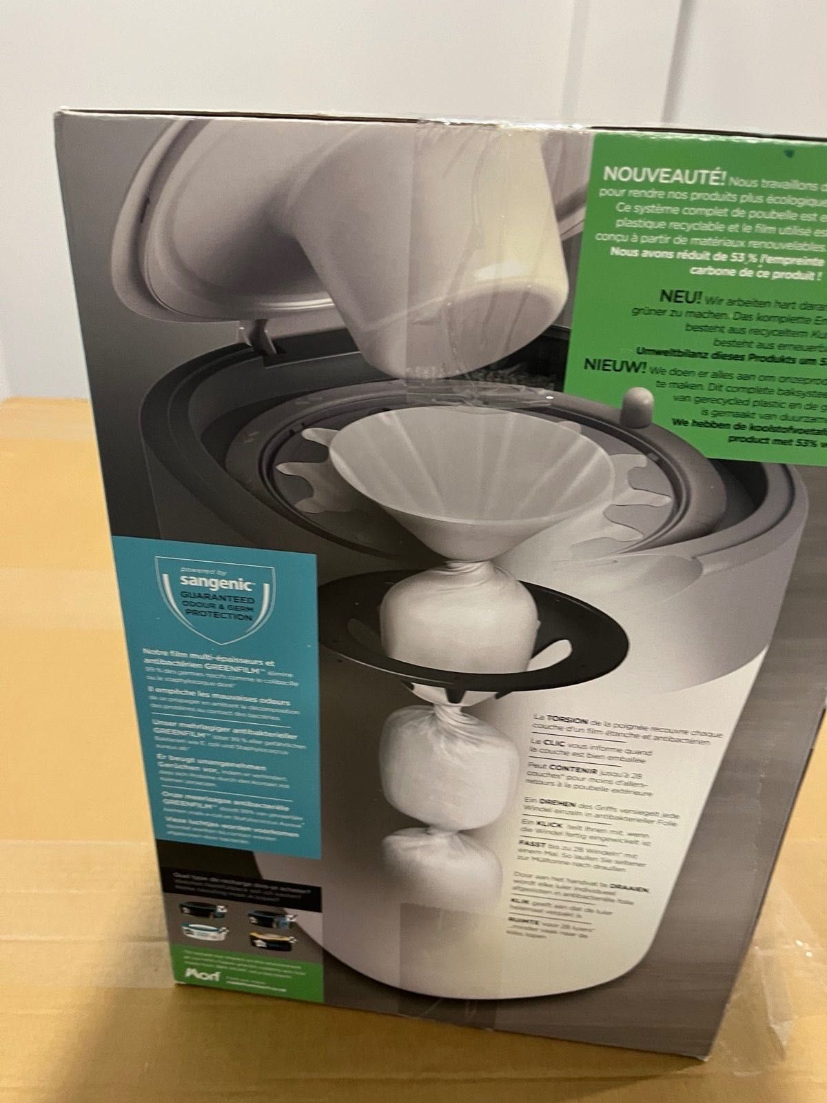 Хигиенен кош за пелени Tommee Tippee - Twist and Click, бял