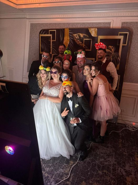 Vand oglinda magica complet echipata ( stare perfecta )