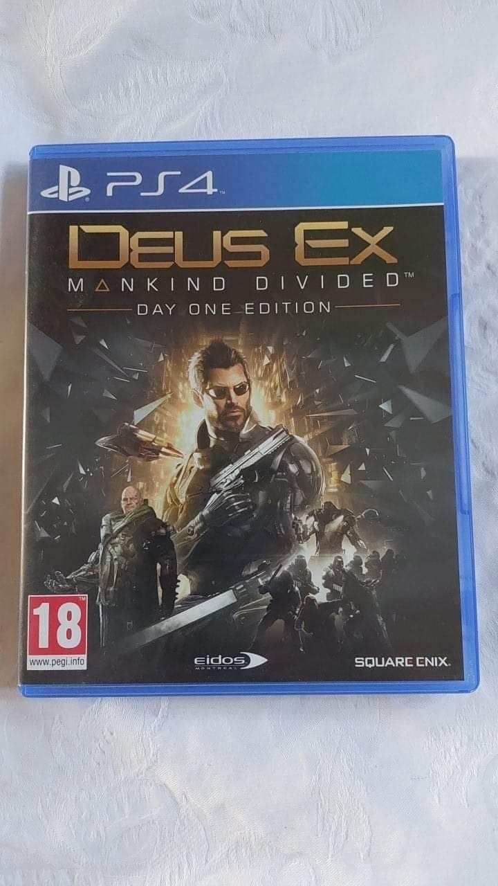 Vand jocuri pentru PS4