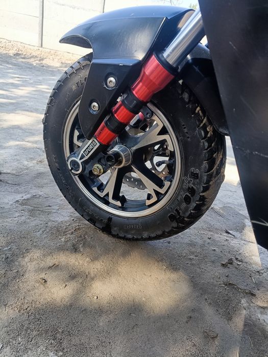 Skuter redlayin bwm