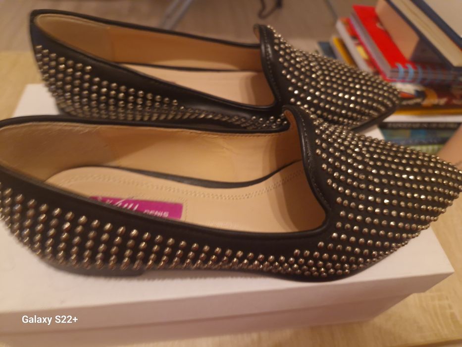 Balerini din piele naturala cu tinte