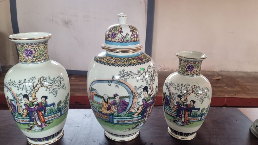 Set de vase din Portelan Chinezesc