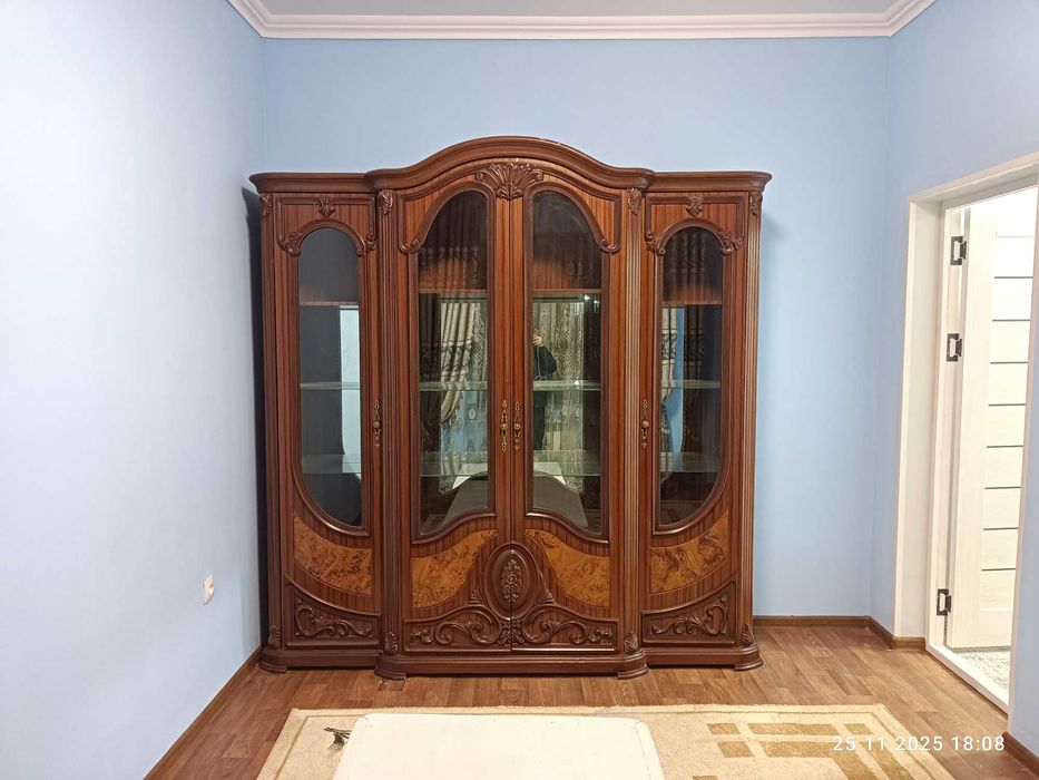 Урикзор резиденс 2х комнатная (2/12/16) (Урикзор бозори)