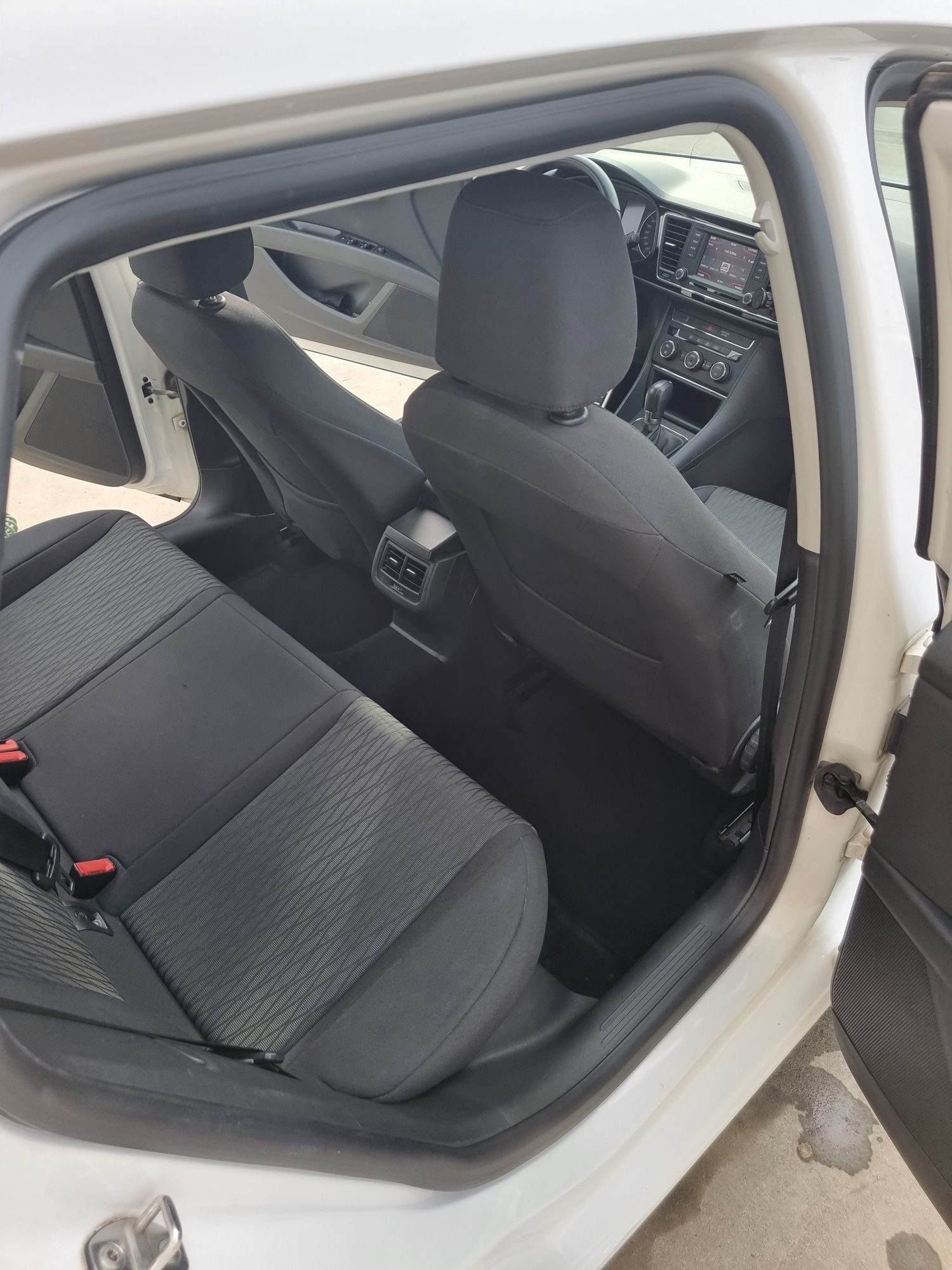 Negociabil - Seat Leon 1.6 TDI, DSG