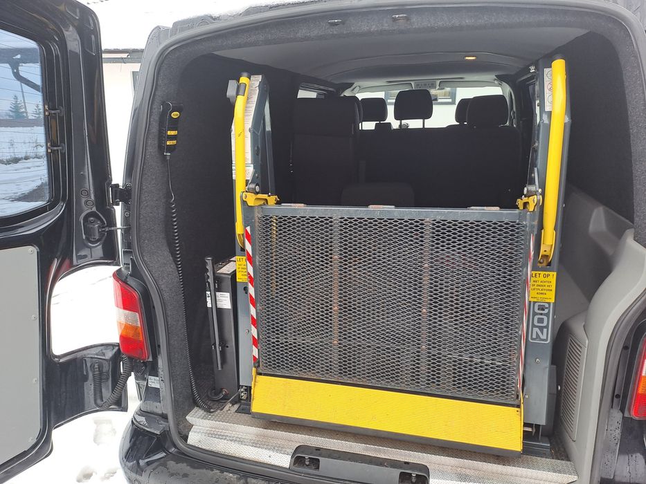 Lift ricon auto pentru persoane cu handicap