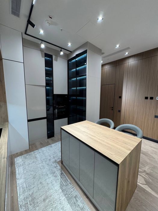 Современная 2 ком кв в ЖК NEST ONE Шайхантахурский район ,паркинг,вид