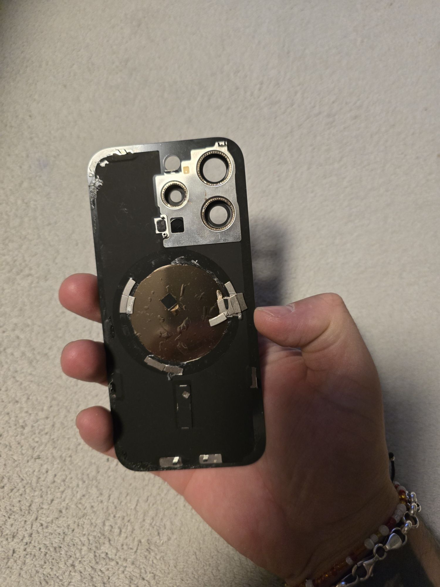 Гръбче стъклено ое iphone 15 pro черно