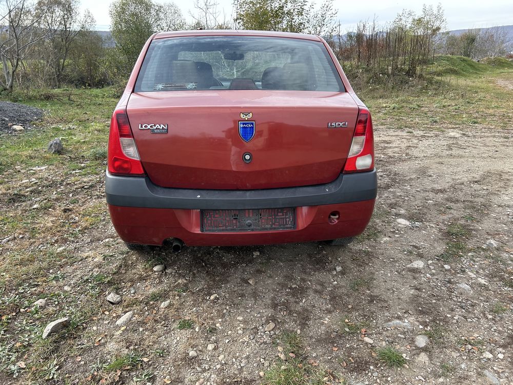 Dezmembrez Dacia Logan 1.5 dci E4