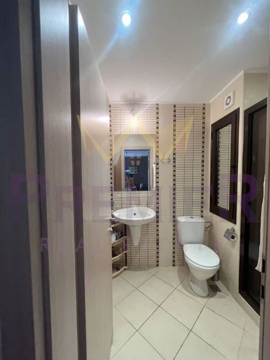 Продава се Двустаен апартамент в Созопол - 80 кв.м за 1713 €/кв.м - Снимка #4