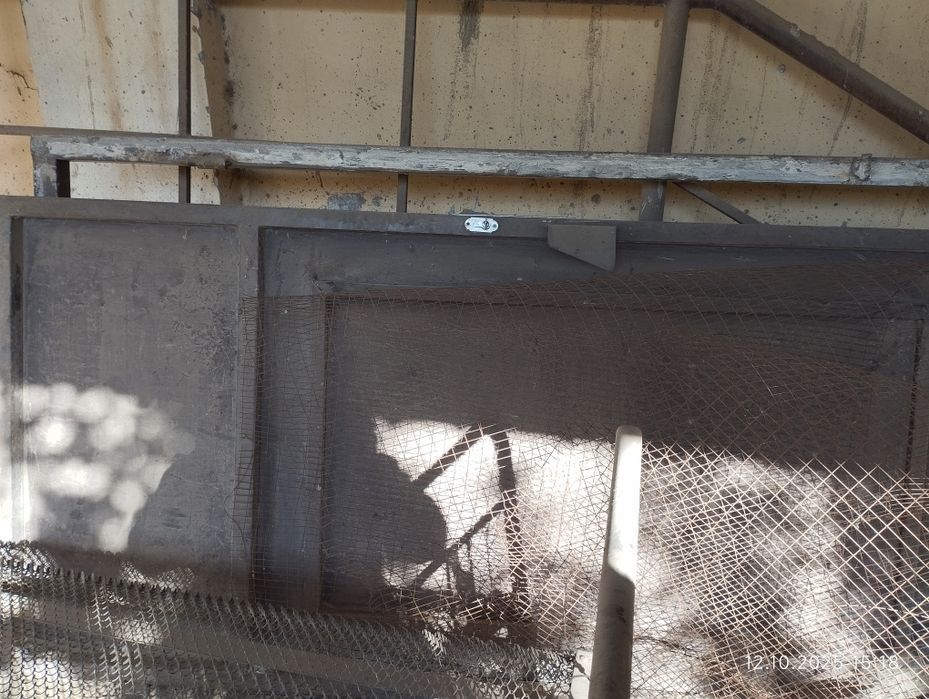 Темир эшик сотилади