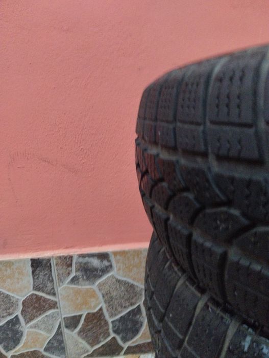 Anvelope/ cauciucuri iarna Dacia Logan 185 65 r15